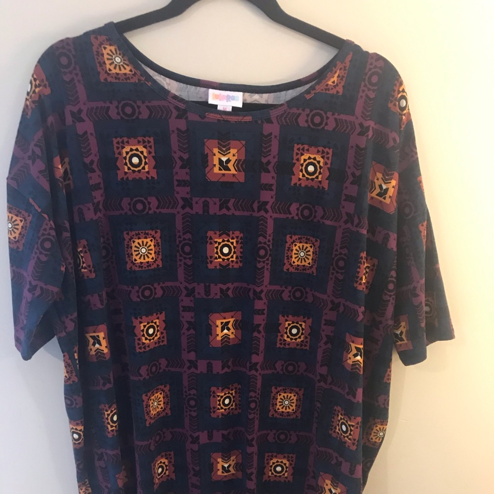 Brand new LuLaRoe Irma tunic!